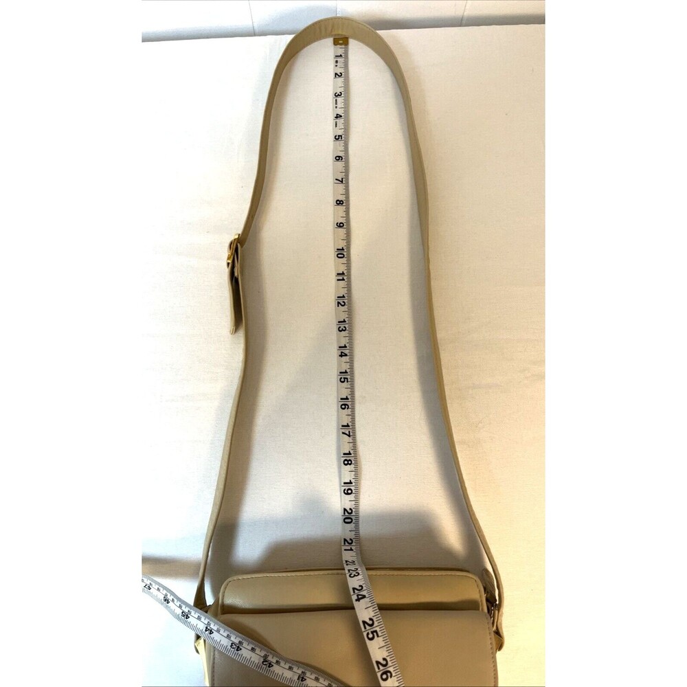 VTG Jacqueline Ferrar Leather Cream Beige Adj. Crossbody Purse Shoulder Pockets - Picture 9 of 14